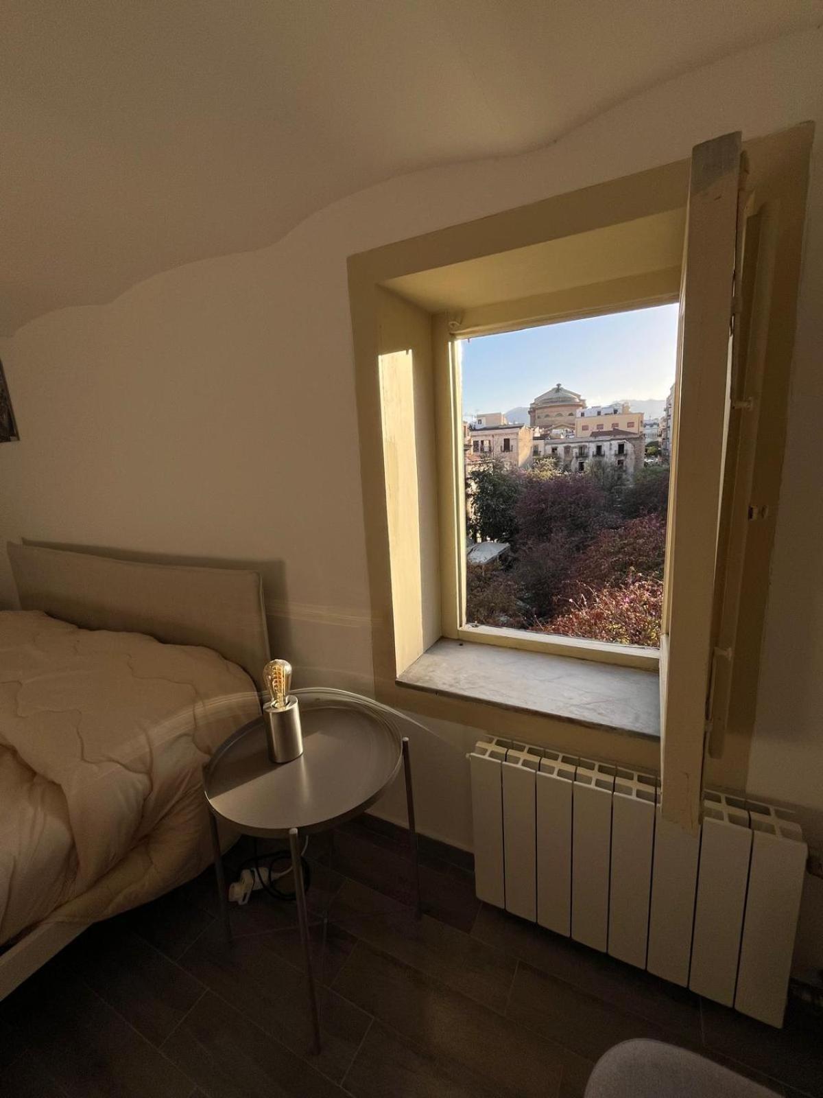 Casa Vacanze Da Ruggero Al Massimo パレルモ エクステリア 写真