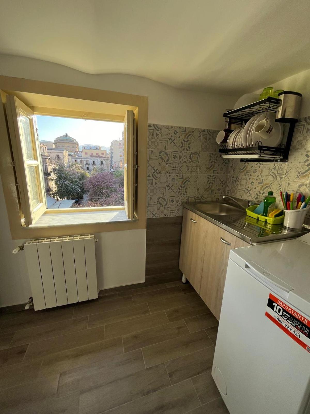 Casa Vacanze Da Ruggero Al Massimo パレルモ エクステリア 写真